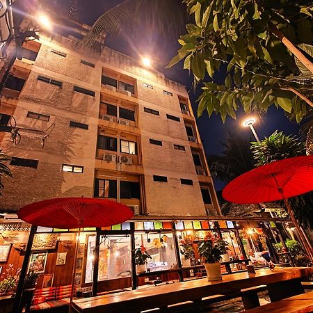 Panda House Chiang Mai Hostel Εξωτερικό φωτογραφία